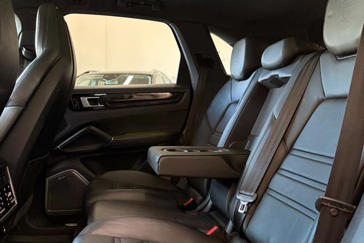 undefined Porsche Cayenne fra 2019