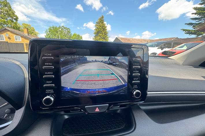 undefined Toyota Yaris fra 2021