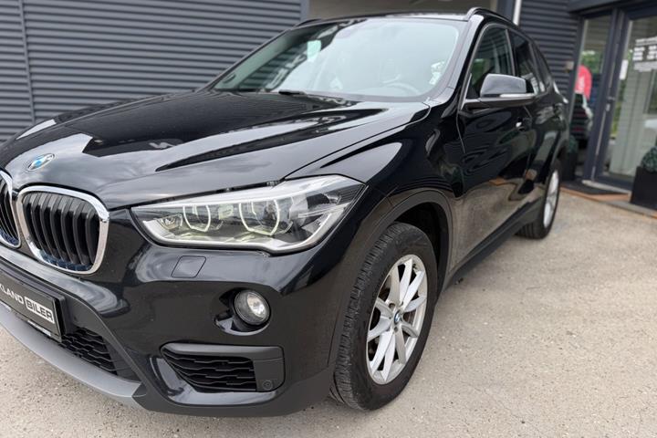 Sort BMW X1 fra 2019