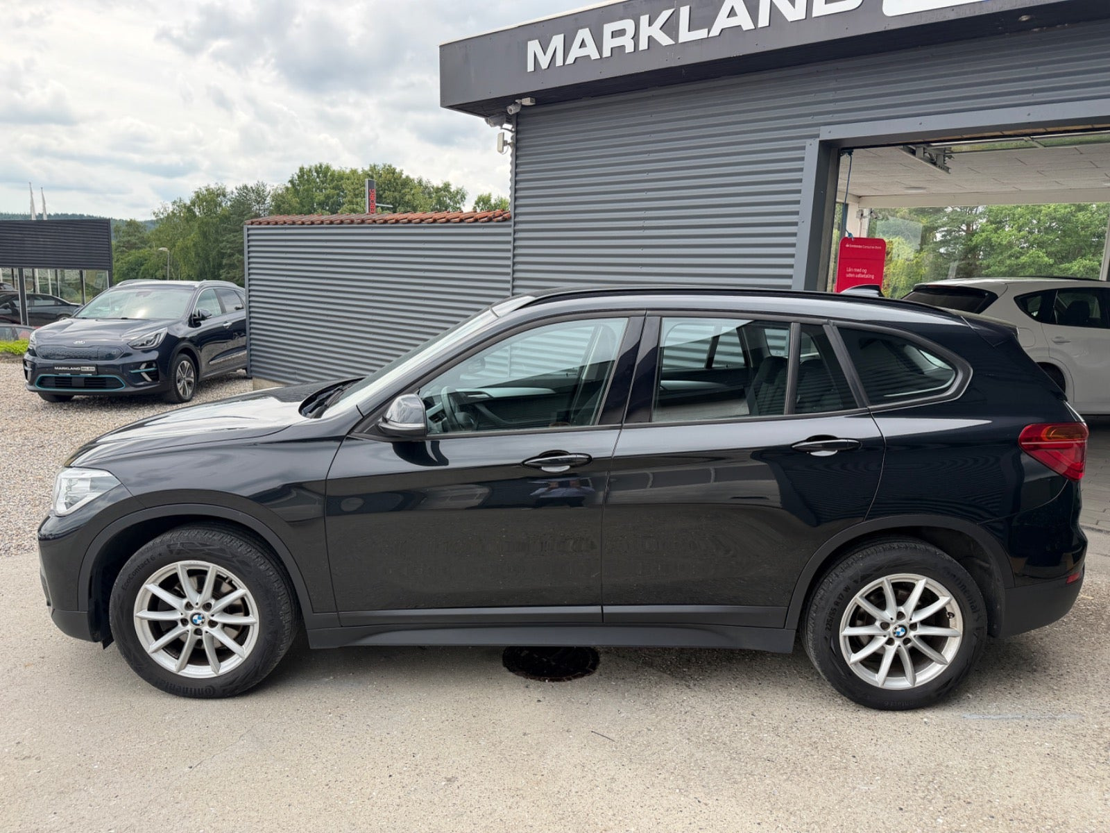 Sort BMW X1 fra 2019