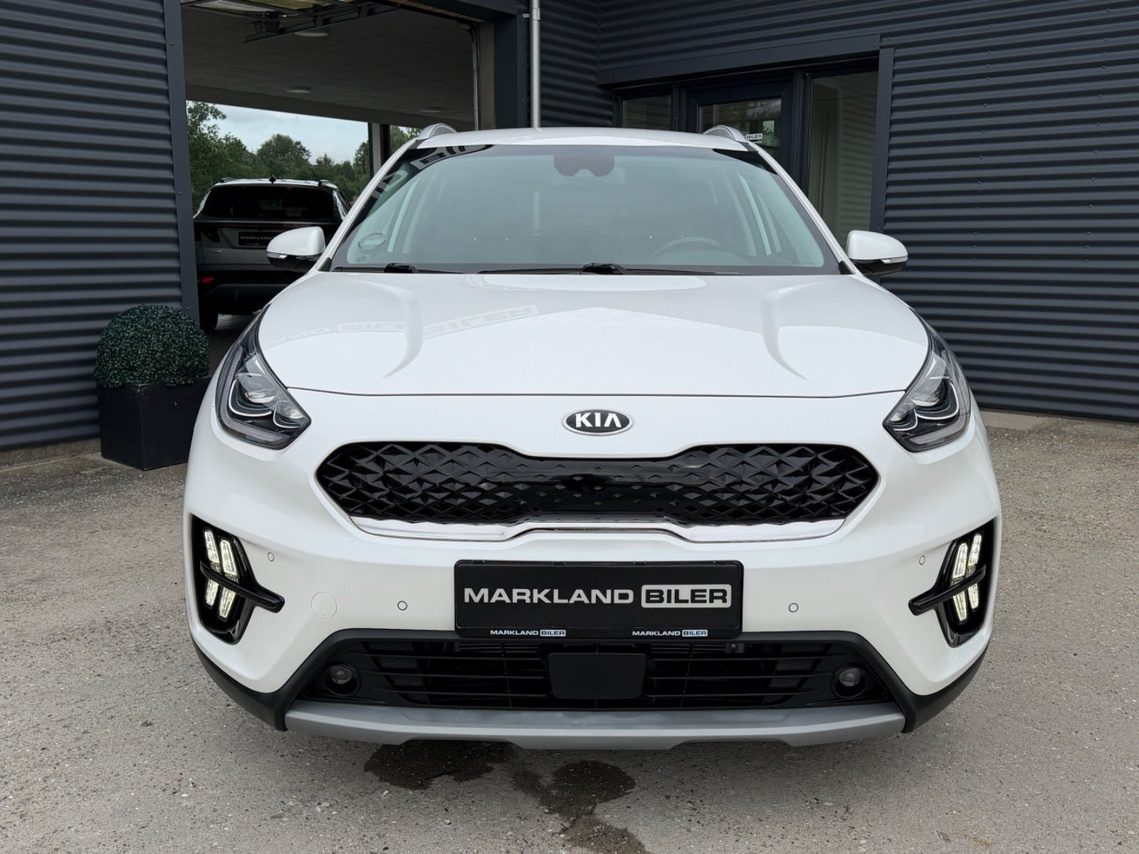 Hvid Kia Niro fra 2019