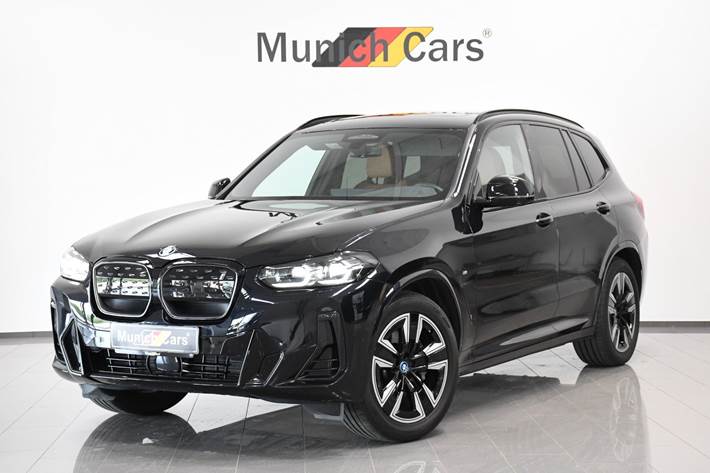 Sort BMW iX3 fra 2024