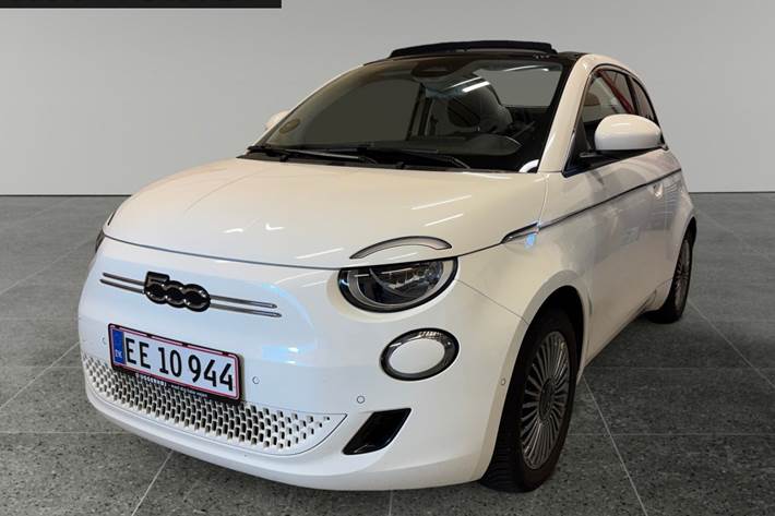 Hvid Fiat 500e fra 2023