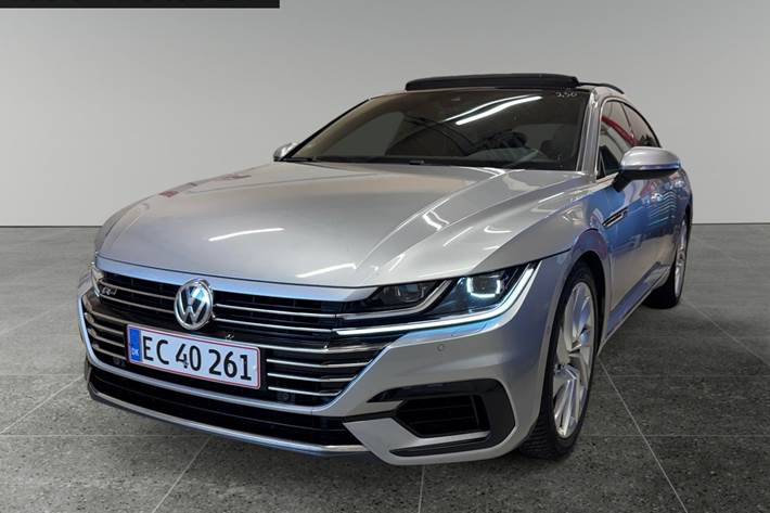 Sølv VW Arteon fra 2018