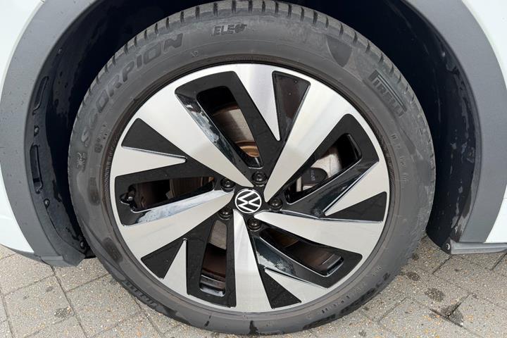 Hvid VW ID.5 fra 2024
