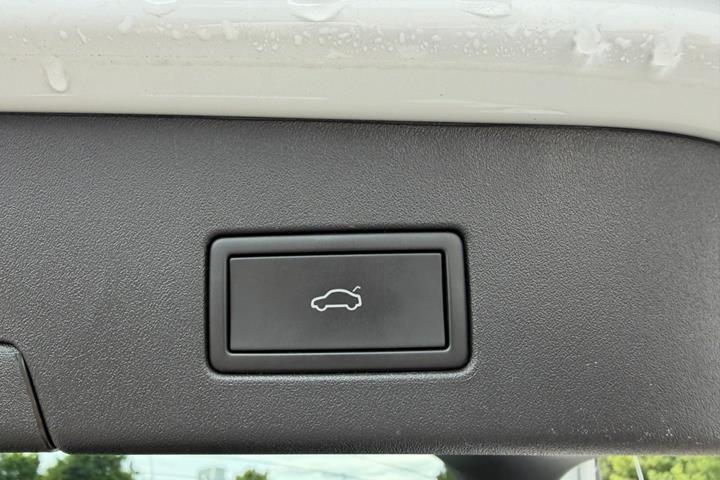 Hvid VW ID.5 fra 2024