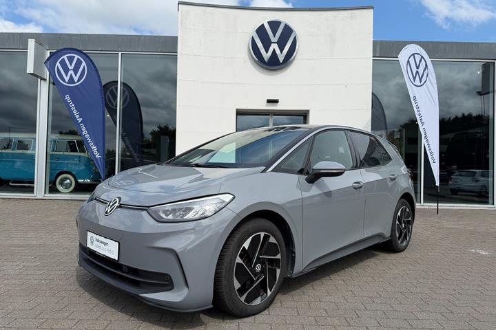 Sort VW ID.3 fra 2026 set udefra
