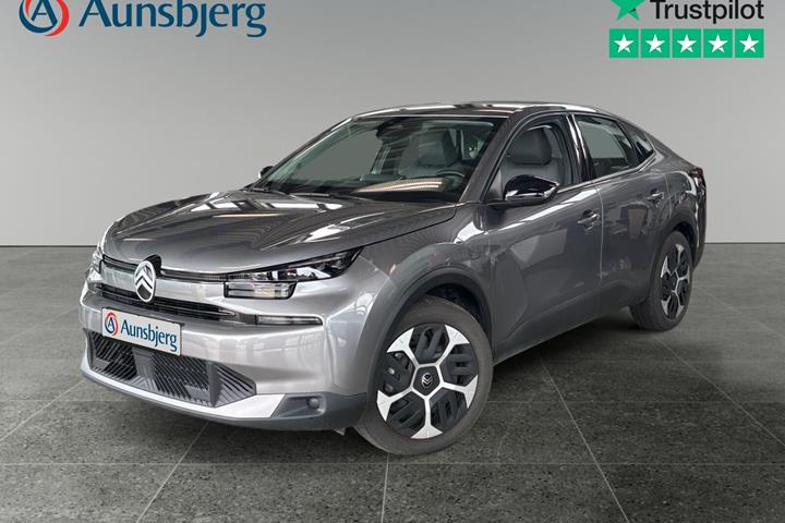 Grå Citroën ë-C4 X fra 2025 set udefra