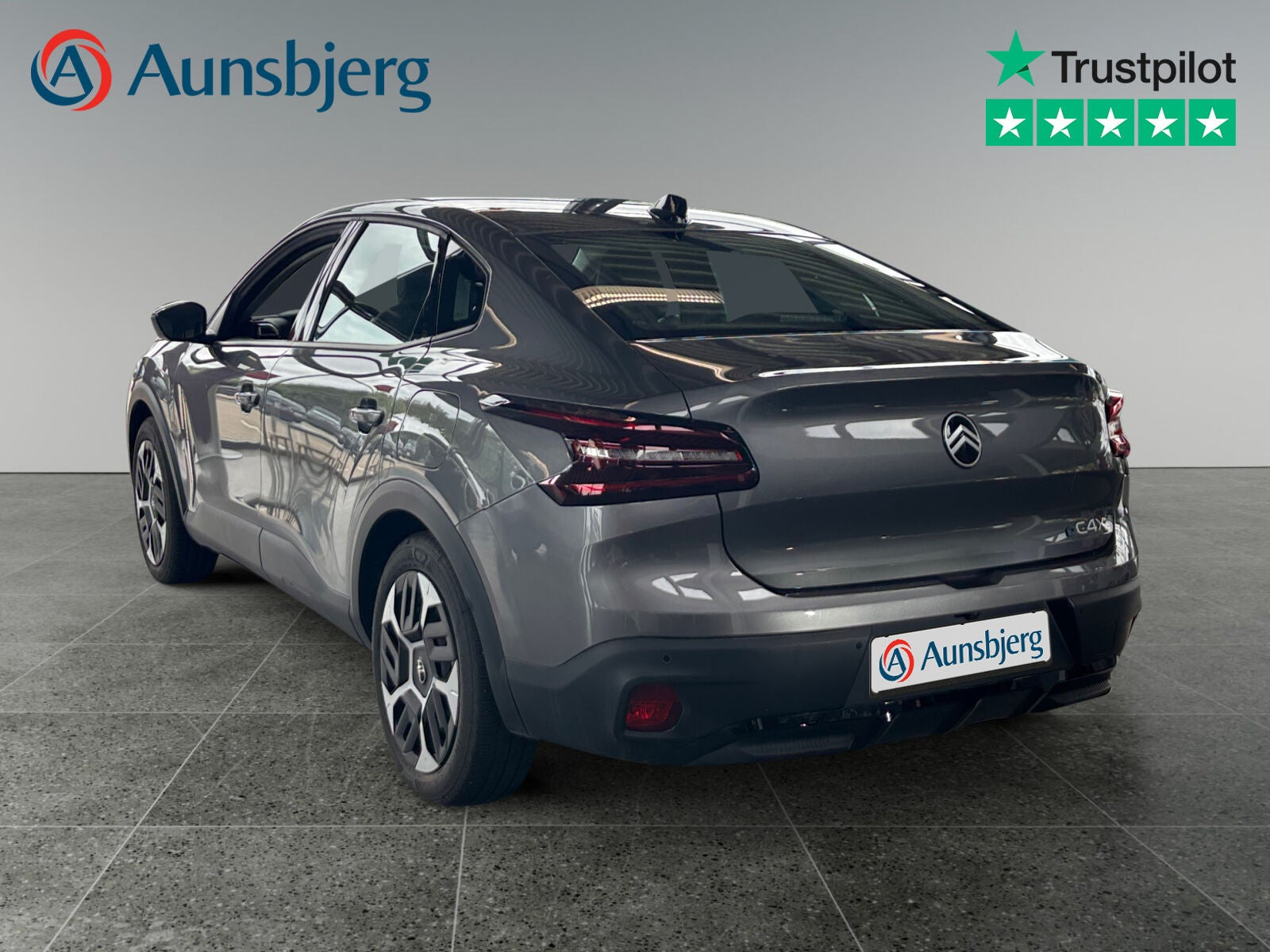 Grå Citroën ë-C4 X fra 2025