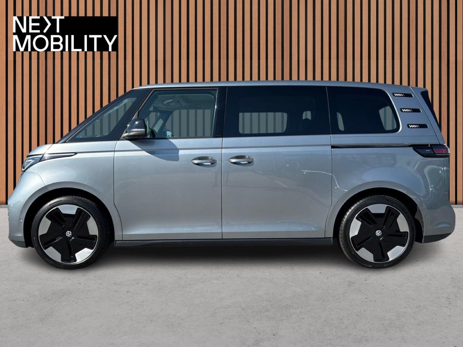 Sølv VW ID.Buzz fra 2023