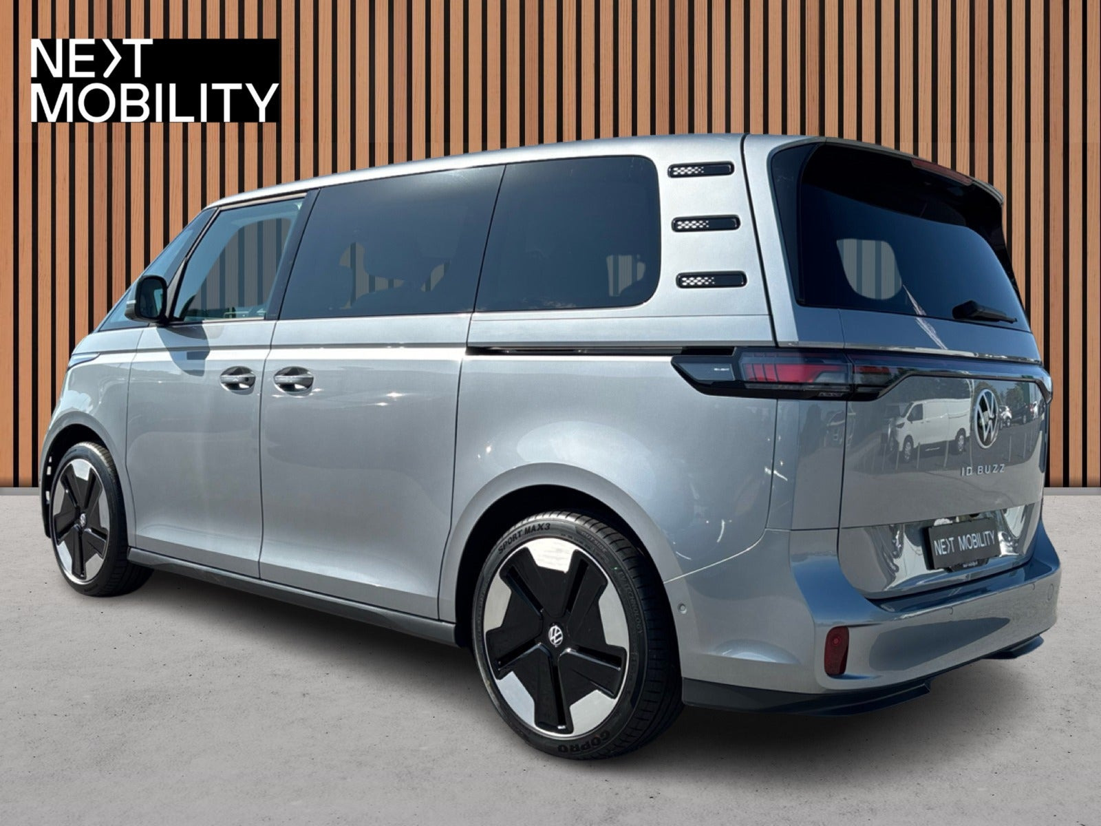 Sølv VW ID.Buzz fra 2023
