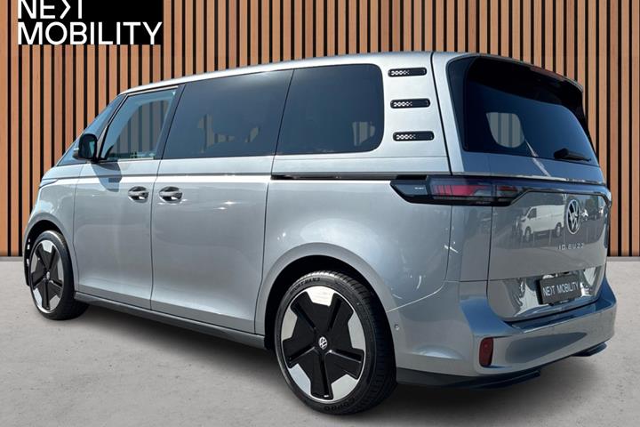 Sølv VW ID.Buzz fra 2023