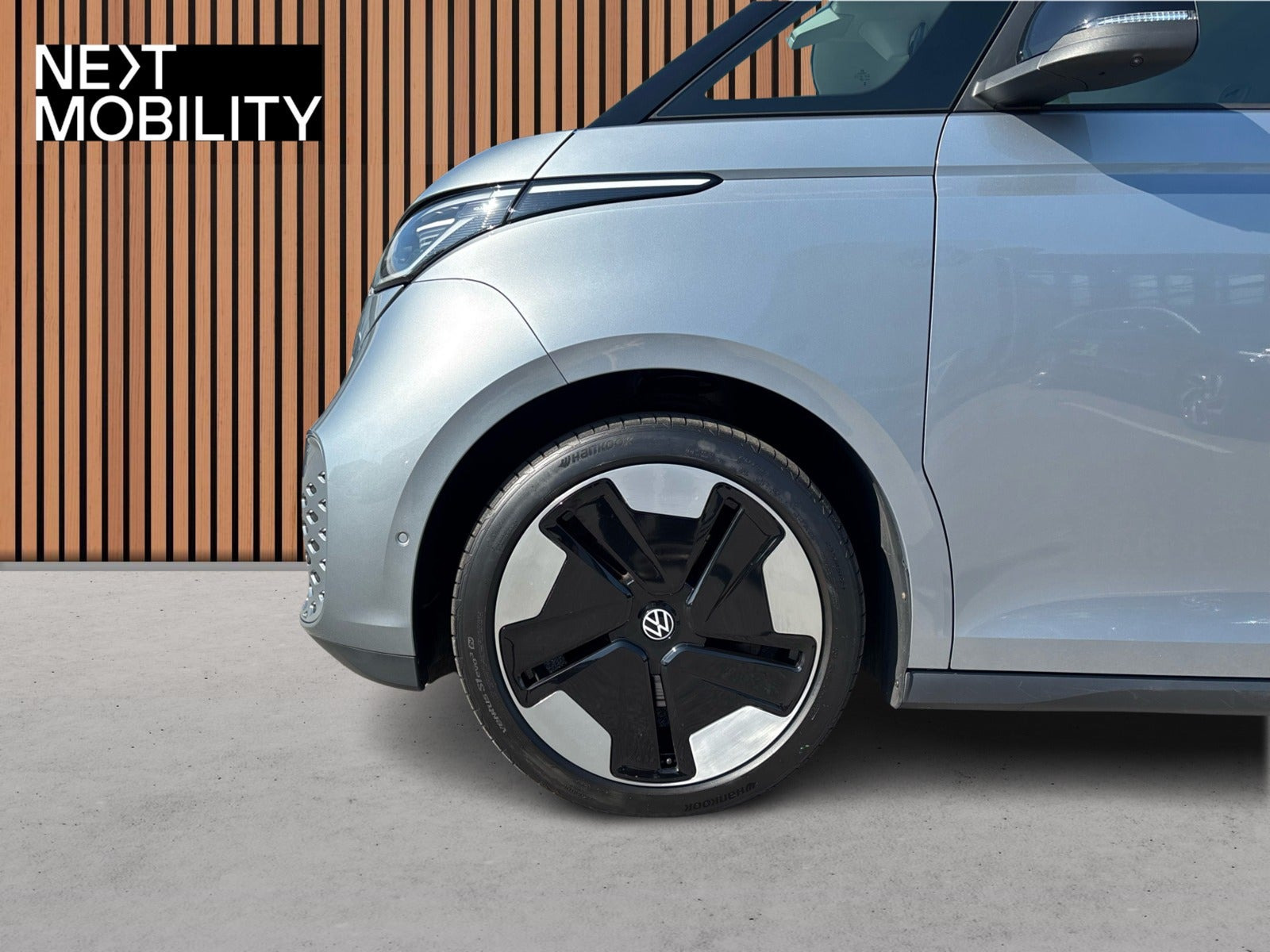 Sølv VW ID.Buzz fra 2023