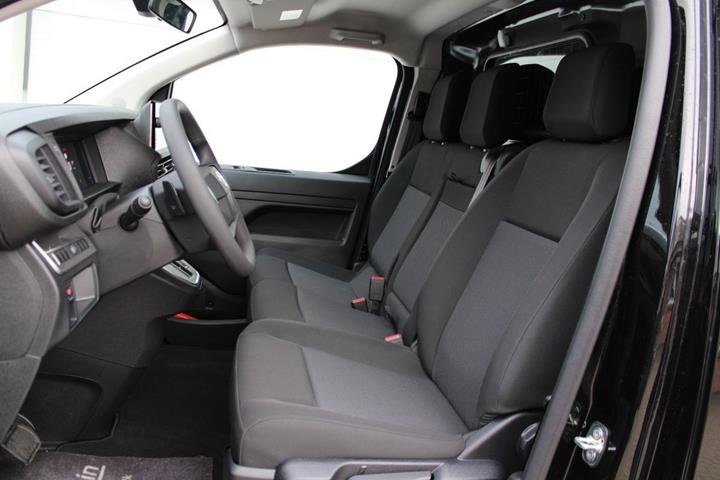 Sort Toyota ProAce fra 2025