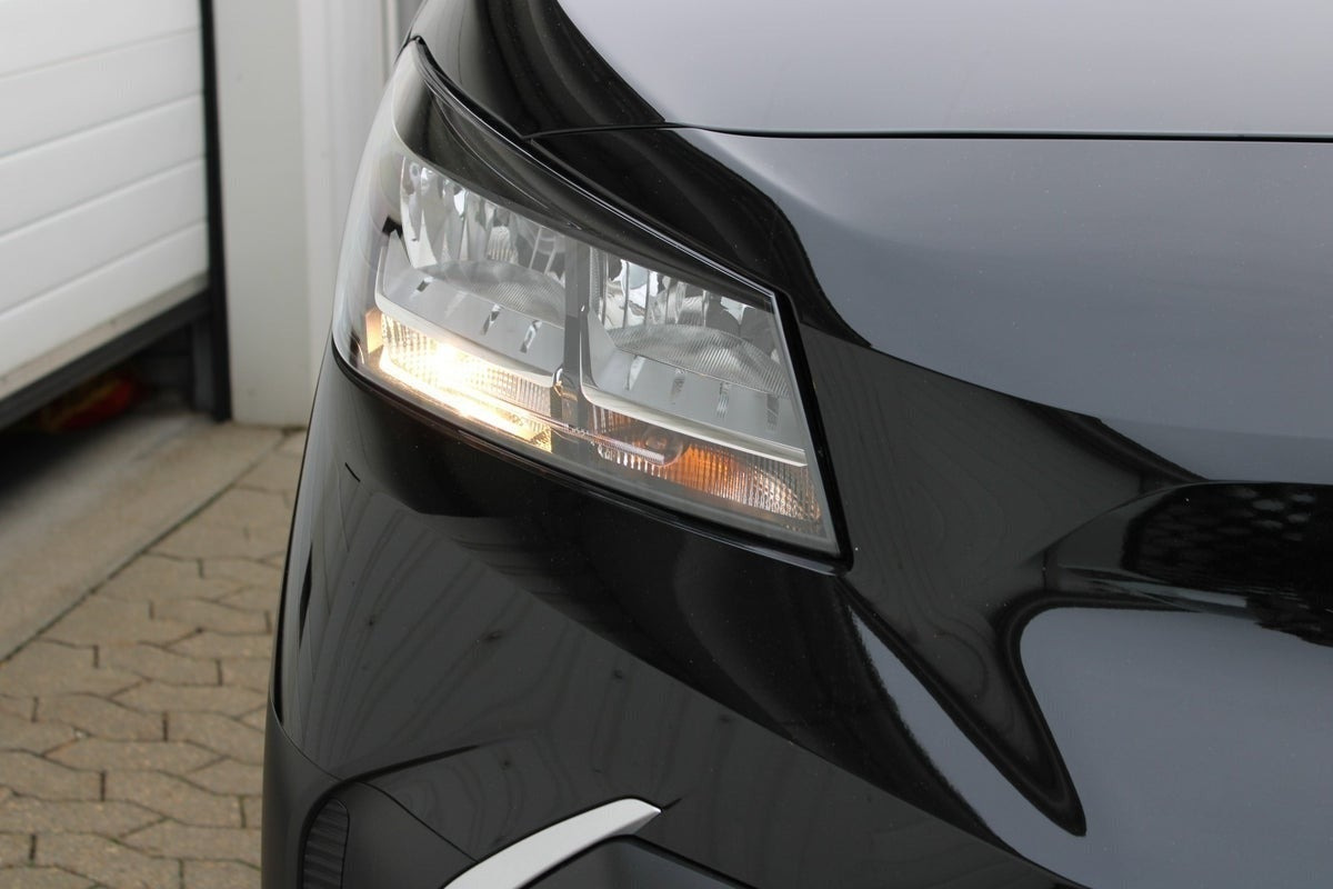 Sort Toyota ProAce fra 2025