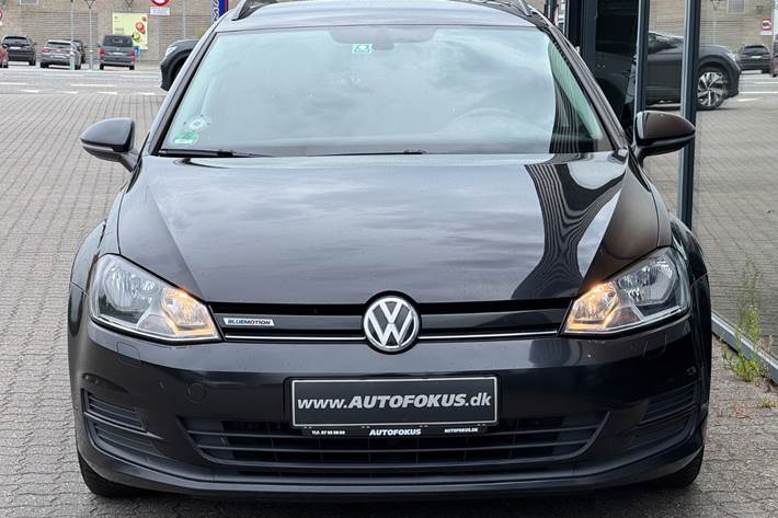 Sort VW Golf VII fra 2017