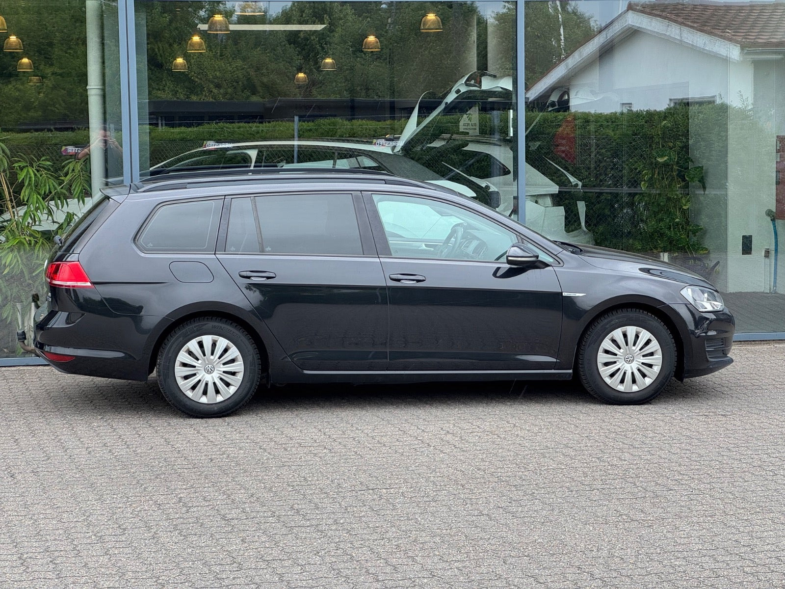 Sort VW Golf VII fra 2017