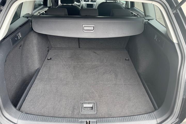 Sort VW Golf VII fra 2017