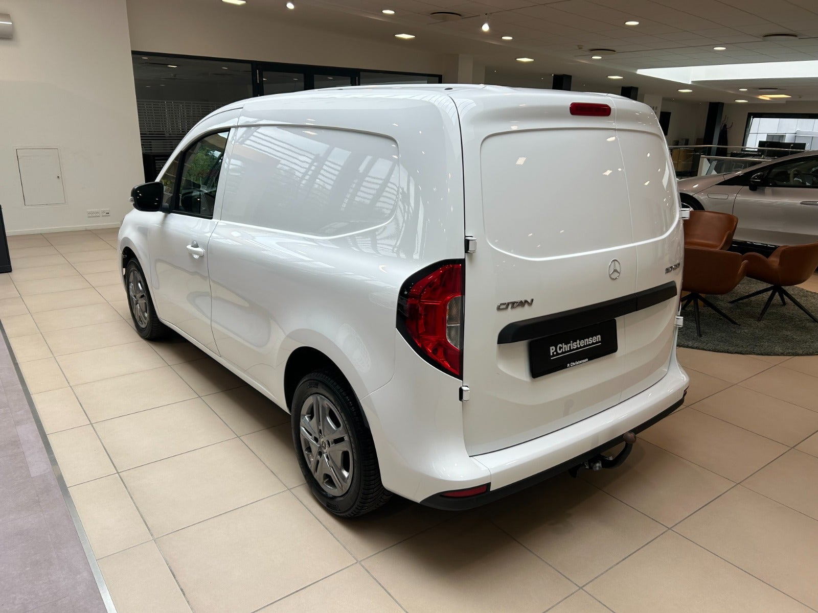 Hvid Mercedes Citan 110 fra 2024