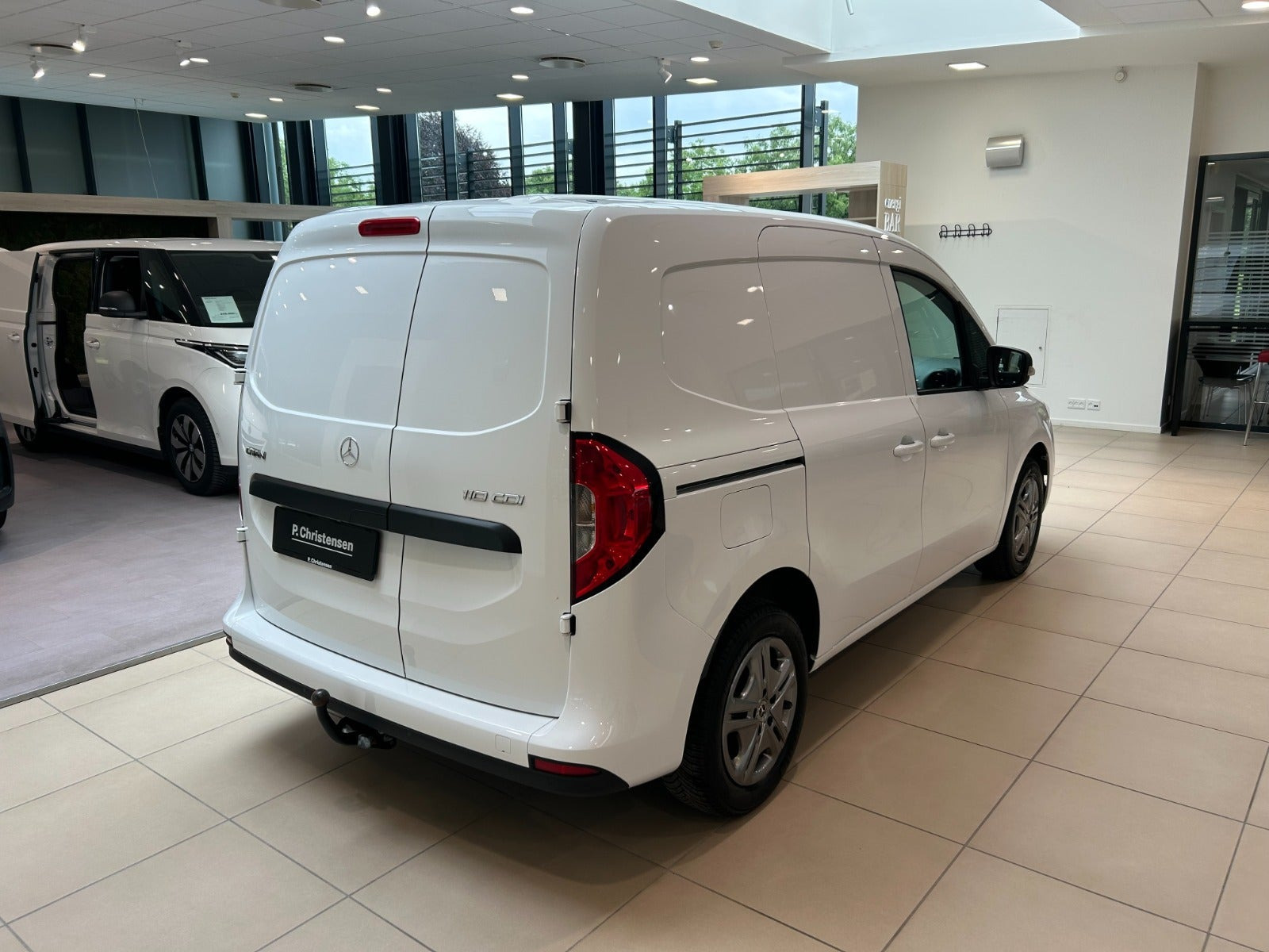 Hvid Mercedes Citan 110 fra 2024