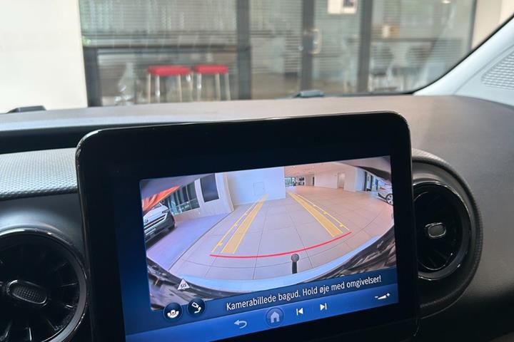 Hvid Mercedes Citan 110 fra 2024