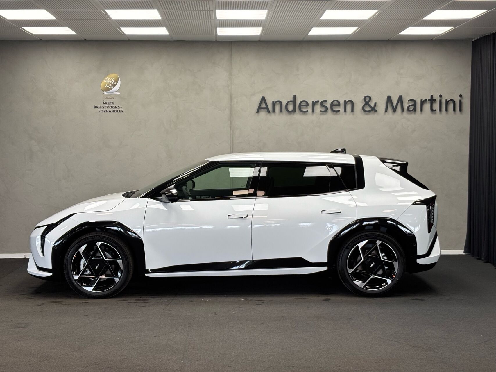 Hvid Kia EV4 fra 2026