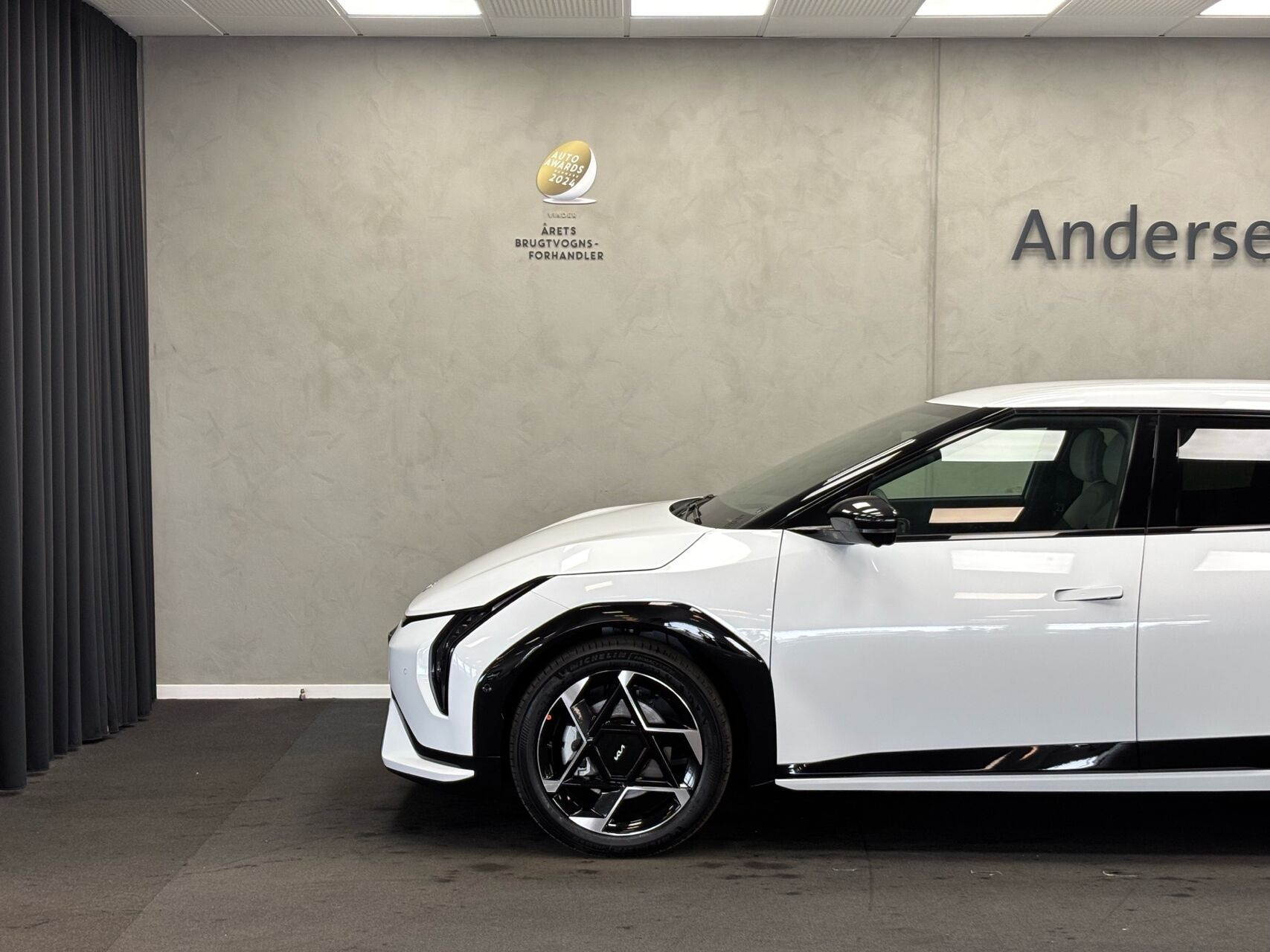 Hvid Kia EV4 fra 2026
