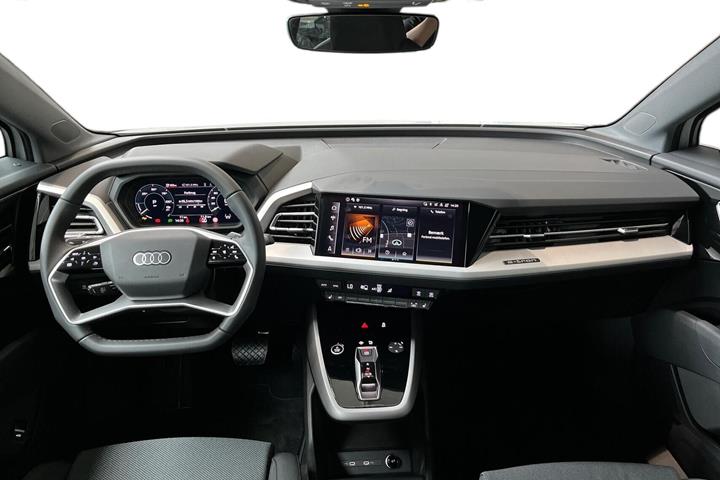 Hvid Audi Q4 fra 2026