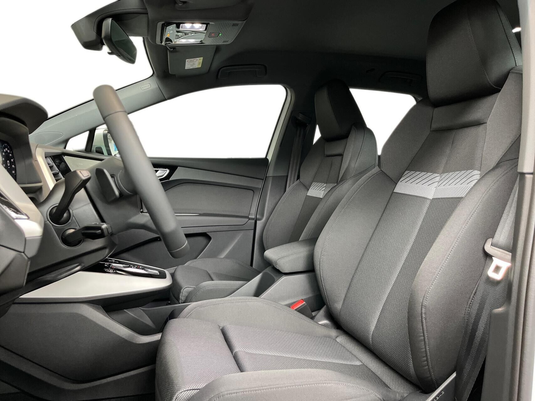 Hvid Audi Q4 fra 2026