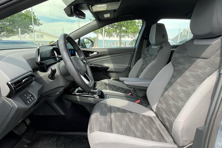 Blå VW ID.4 fra 2022
