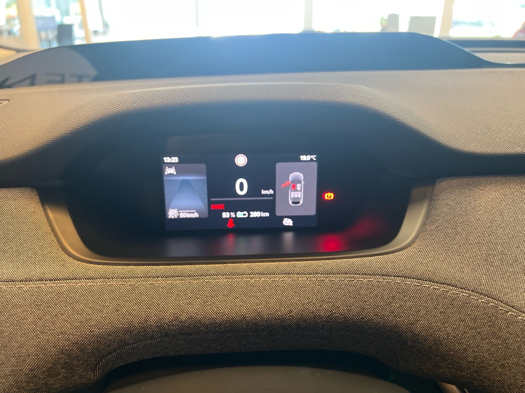 Grå Skoda Enyaq fra 2025