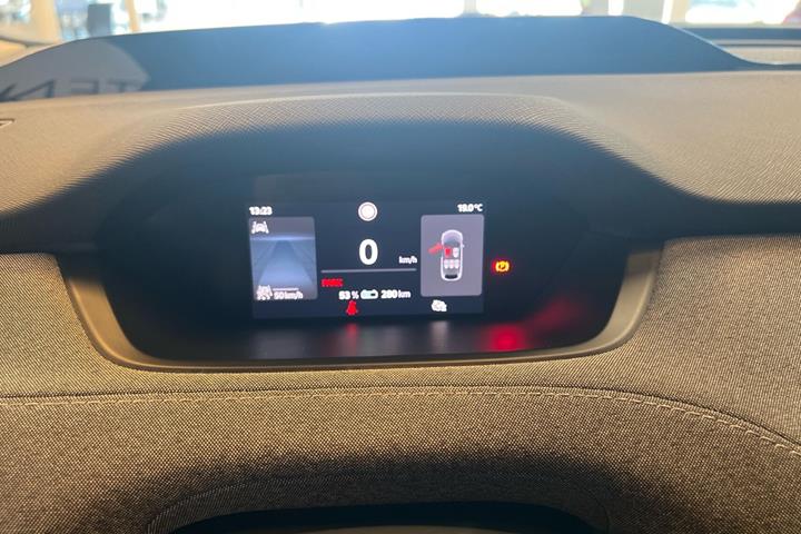 Grå Skoda Enyaq fra 2025