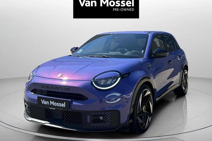 Lilla Abarth 600e fra 2025