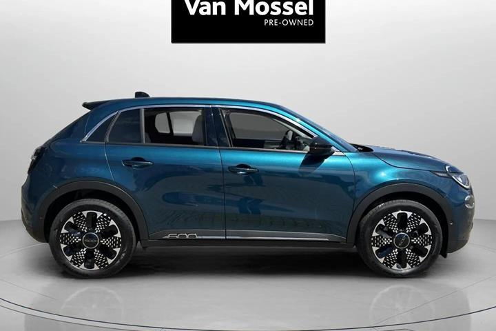 Sort Fiat 600e fra 2025