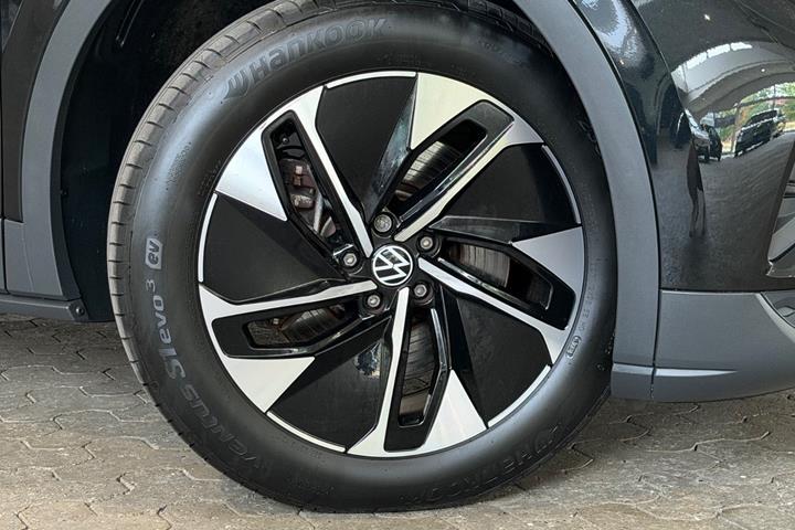 Sort VW ID.4 fra 2023