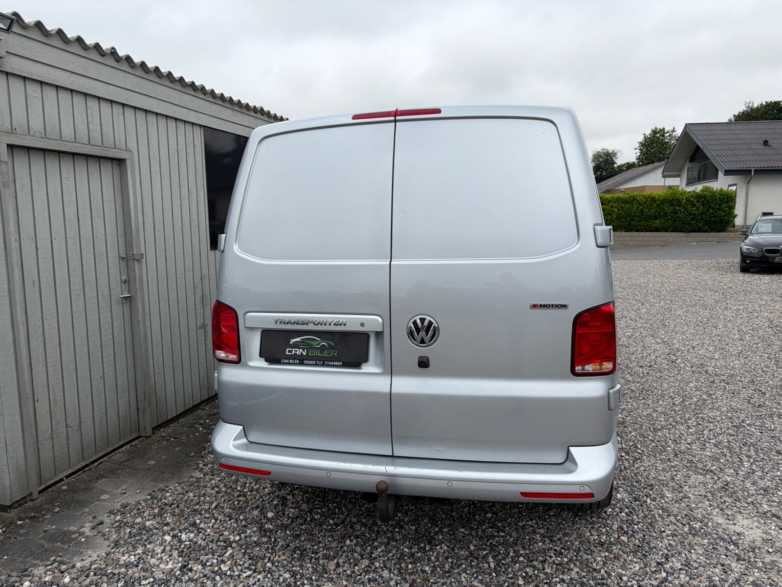 Sølv VW Transporter fra 2021