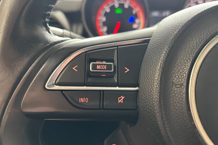 Hvid Suzuki Swift fra 2018