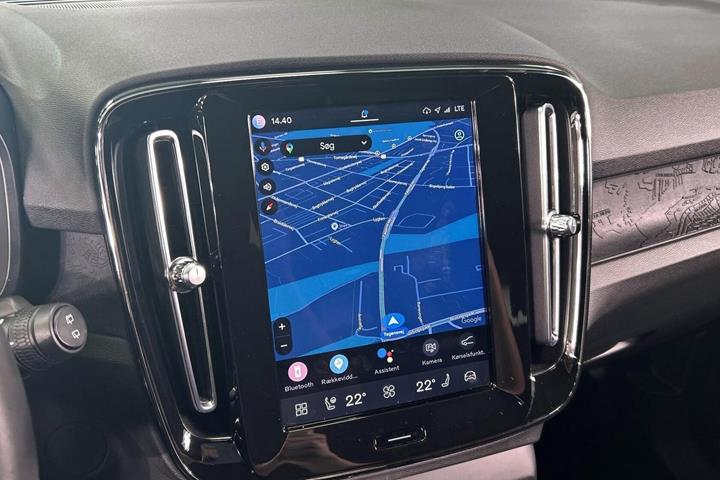 Sort Volvo XC40 fra 2023