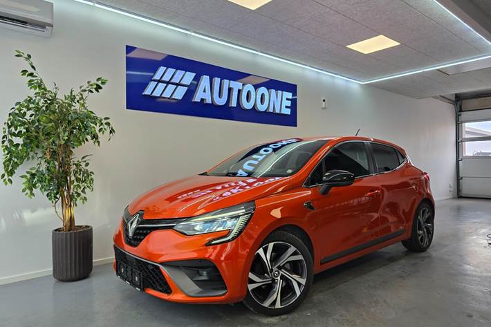 Orange Renault Clio V fra 2020