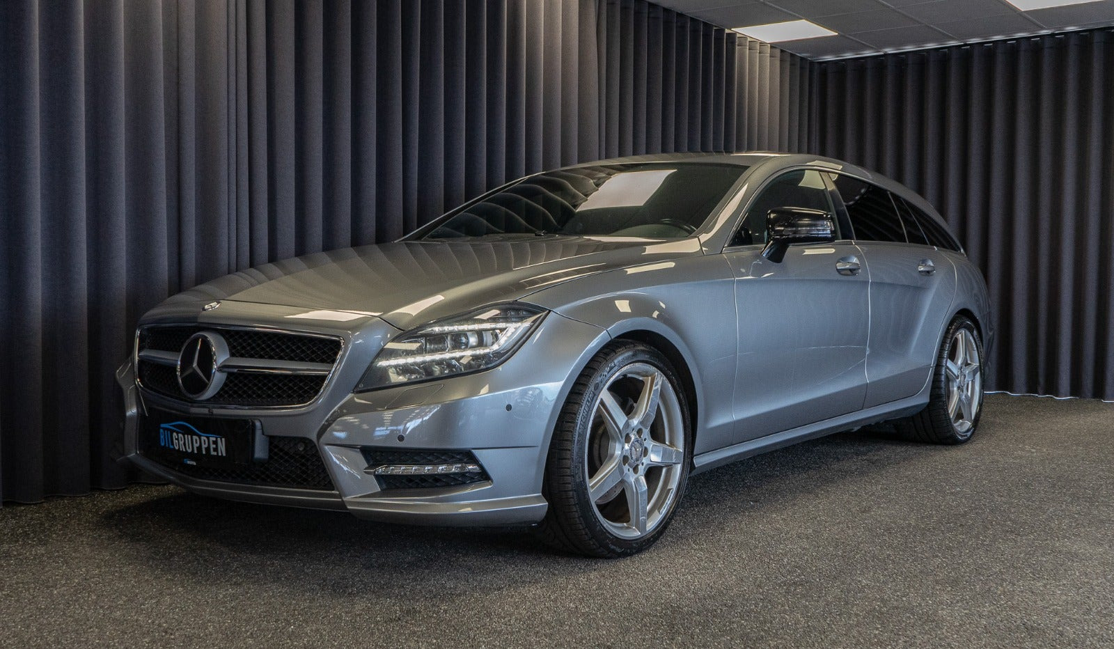 Grå Mercedes CLS350 fra 2013