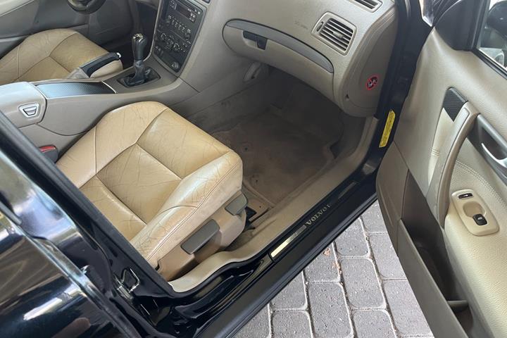 Sort Volvo V70 fra 2006