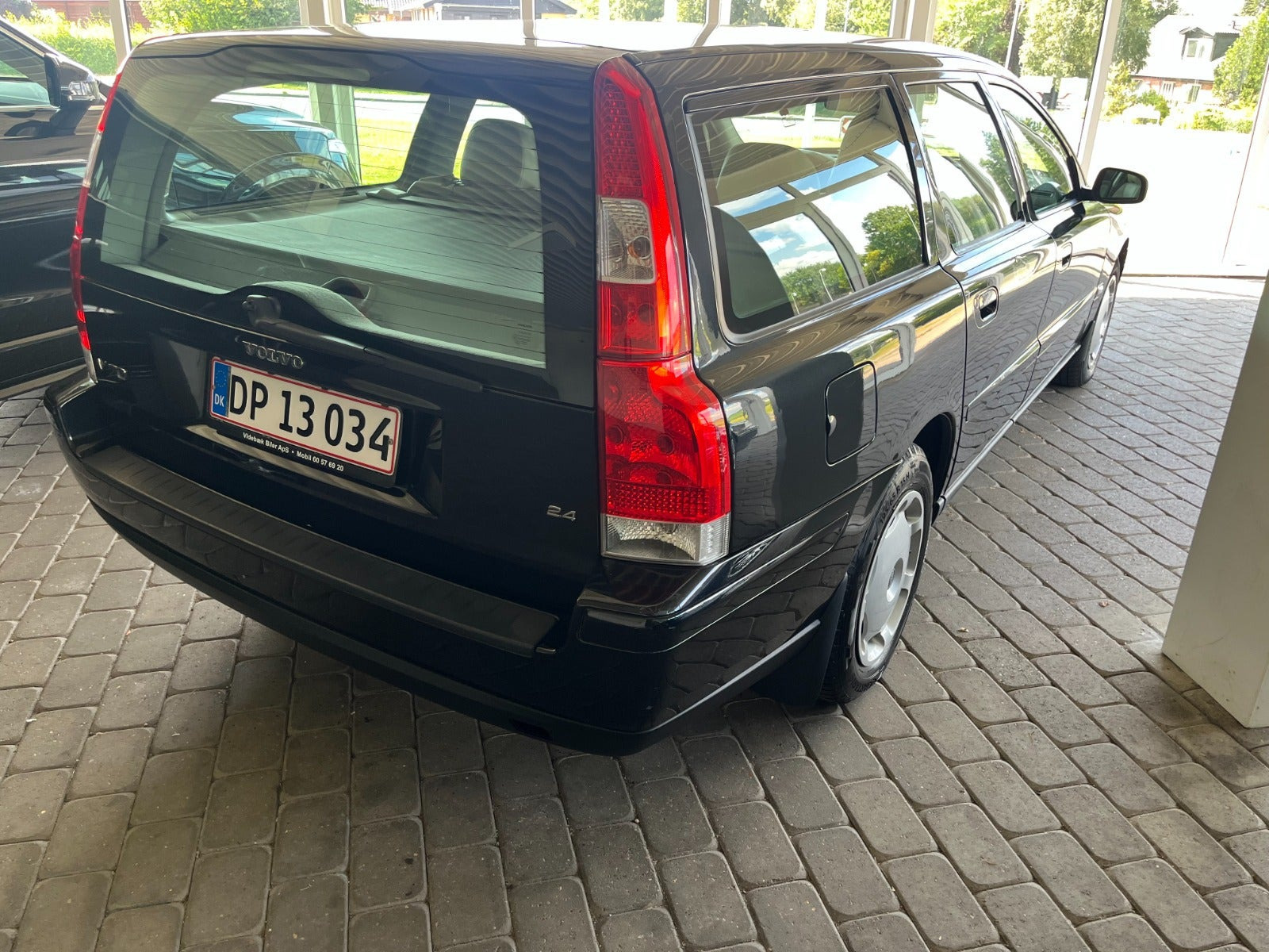 Sort Volvo V70 fra 2006