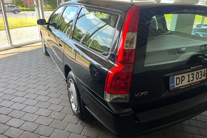 Sort Volvo V70 fra 2006