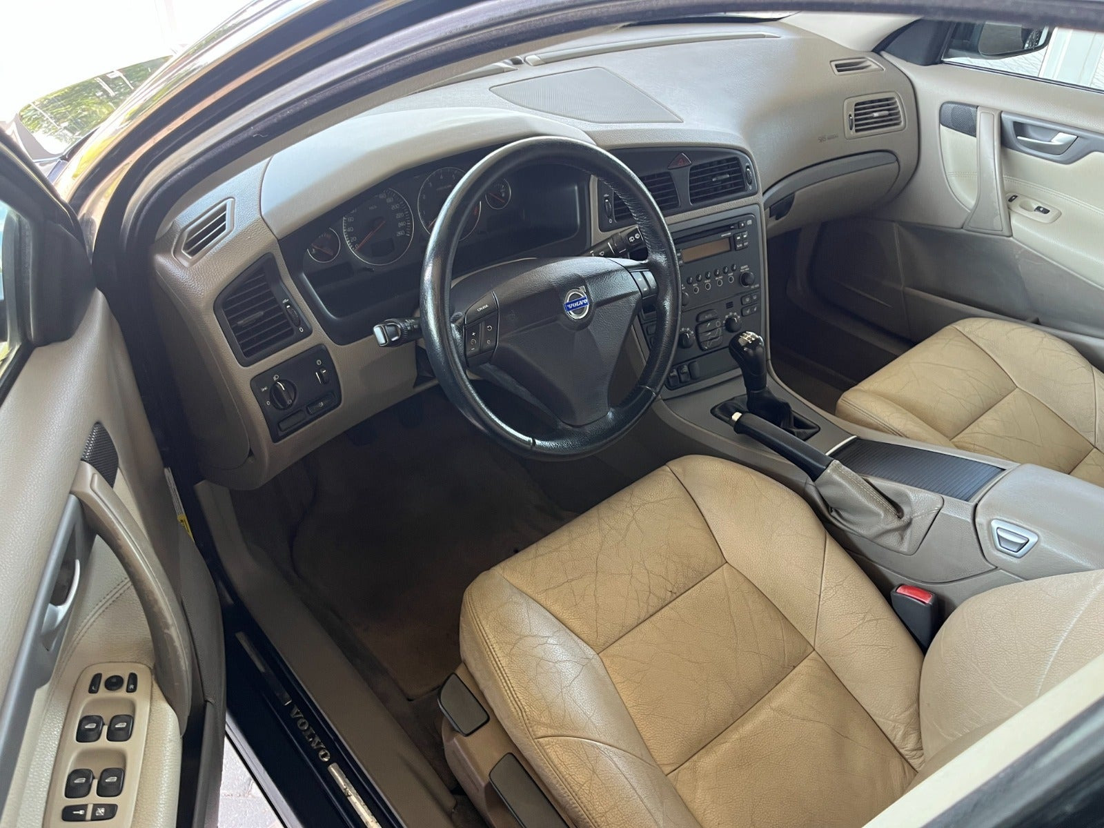 Sort Volvo V70 fra 2006