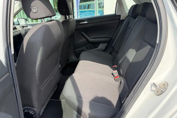 Hvid VW Polo fra 2020