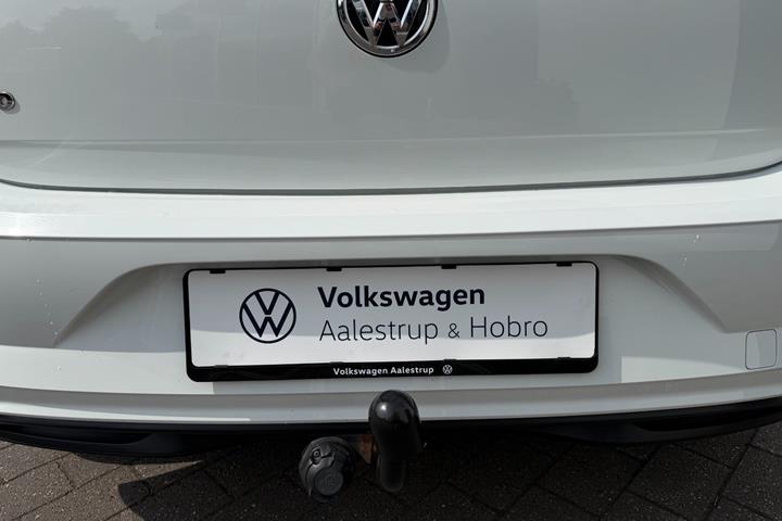 Hvid VW Polo fra 2020