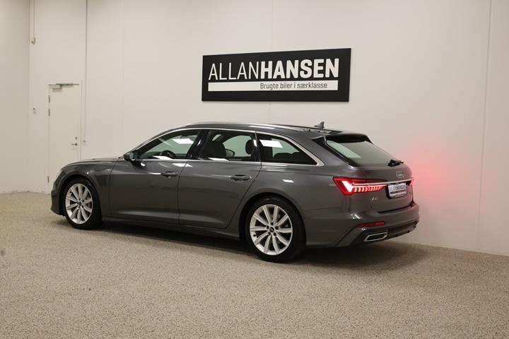 Grå Audi A6 fra 2021