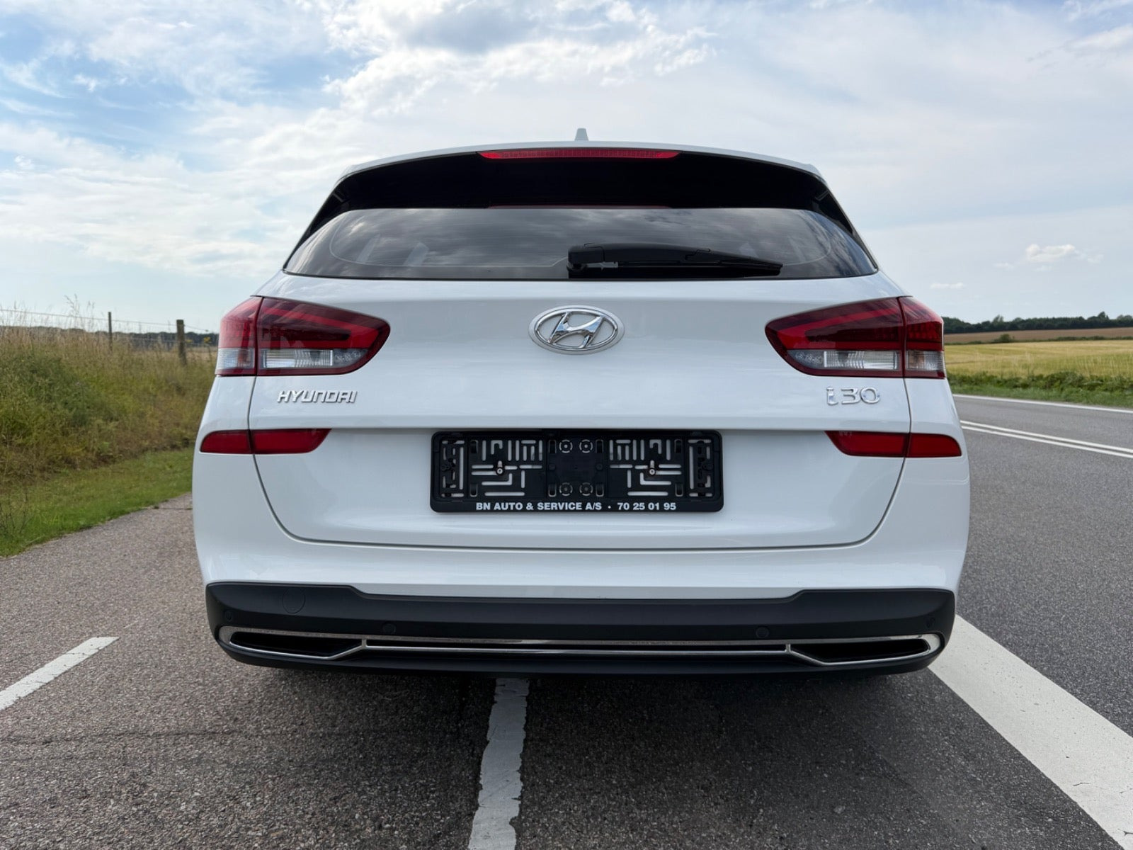 Hvid Hyundai i30 fra 2021