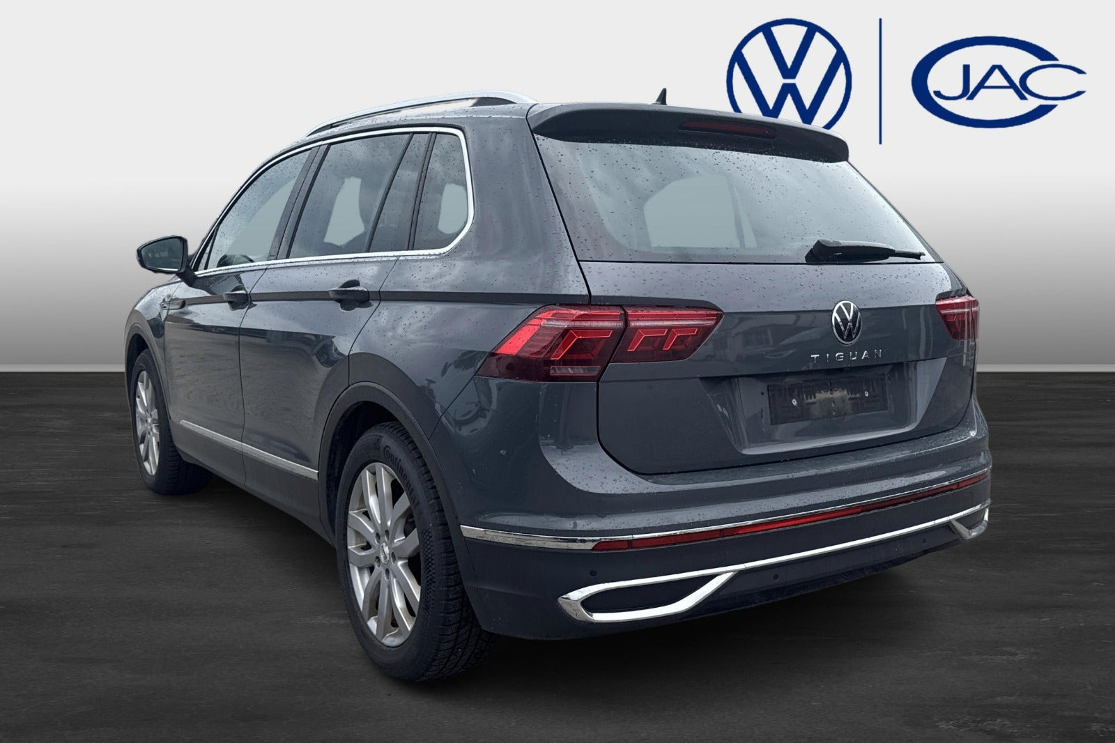 Grå VW Tiguan fra 2021