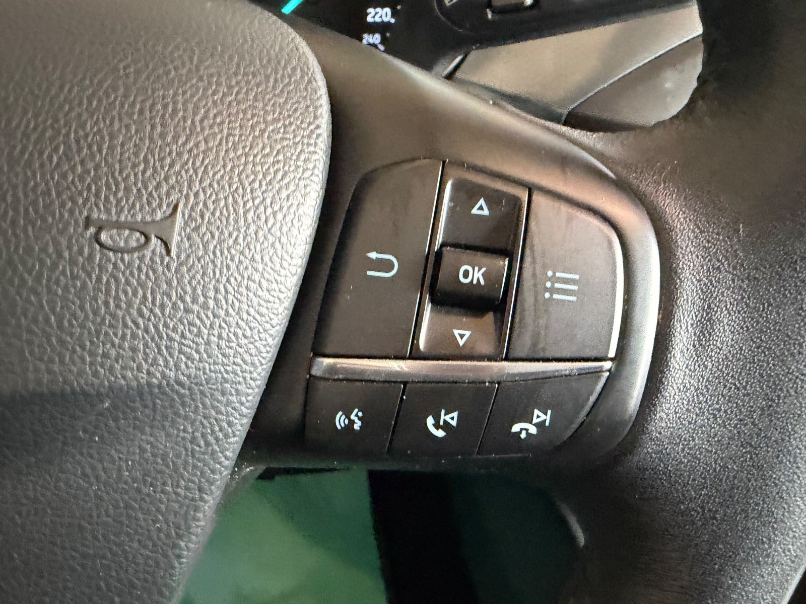 Grå Ford Focus fra 2019